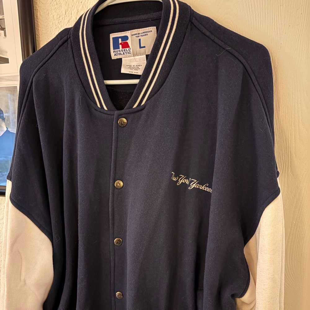 New York Yankees Vintage Navy Snap Button Bomber Sweatshirt